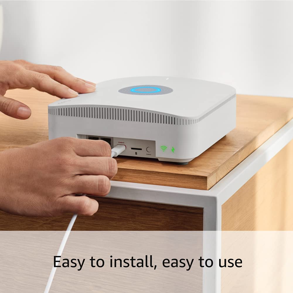 119-ring-alarm-pro-base-station-with-eero-wi-fi-6-extender-4.jpg Ring Alarm Pro Base Station with eero Wi-Fi 6 Extender